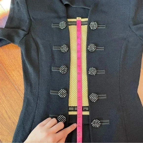 St. John Evening Marie Gray Jacket Blazer Jeweled Black Metallic Gold Shoulder - Picture 10 of 14